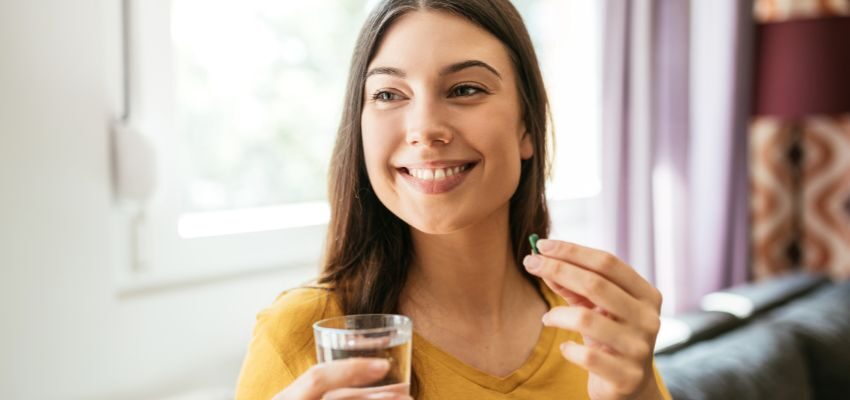 The woman has a healthy body after taking supplements that Joe Rogan recommends.